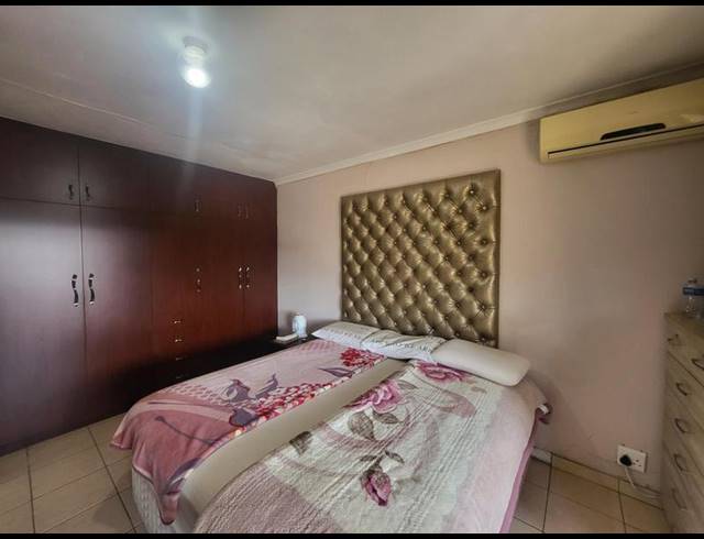 4 BEDROOM HOUSE FOR SALE IN PARKGATE